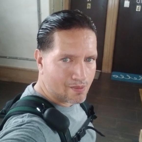 Meet your Posher, Michael - Picture 2 of 4